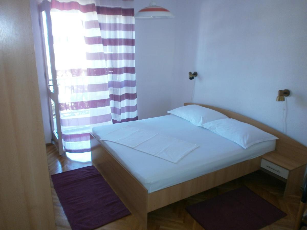Apartments By The Sea Podgora, Makarska - 12326 Exteriör bild