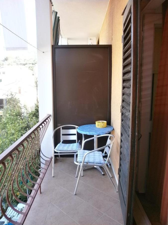 Apartments By The Sea Podgora, Makarska - 12326 Exteriör bild
