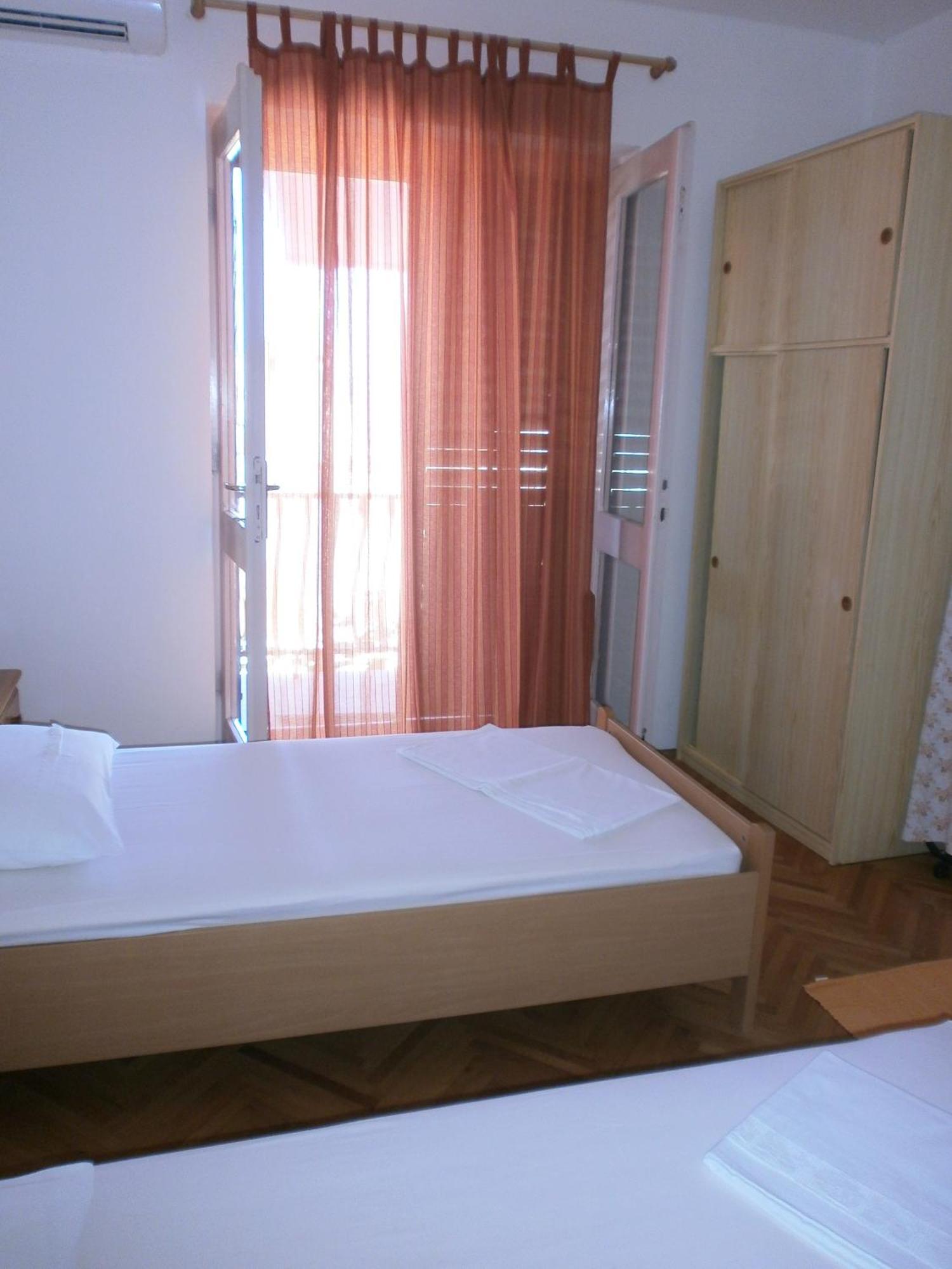 Apartments By The Sea Podgora, Makarska - 12326 Rum bild
